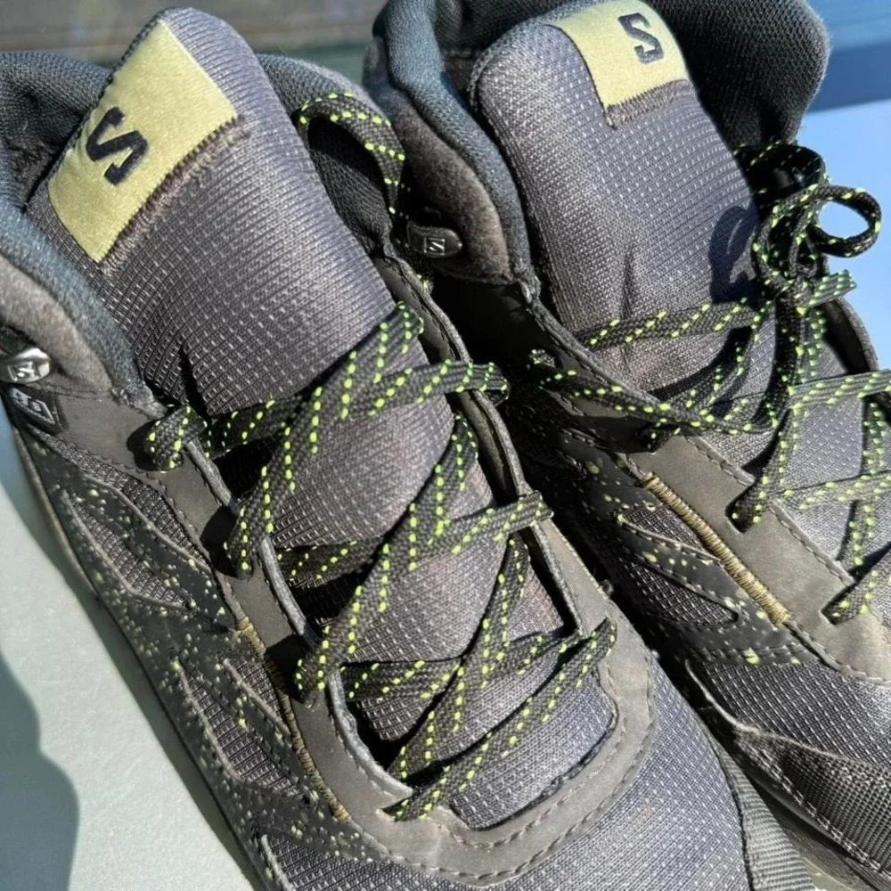 Salomon Outway Mid CSWP Youth Size 6 mid rise waterproof hiking trail granola